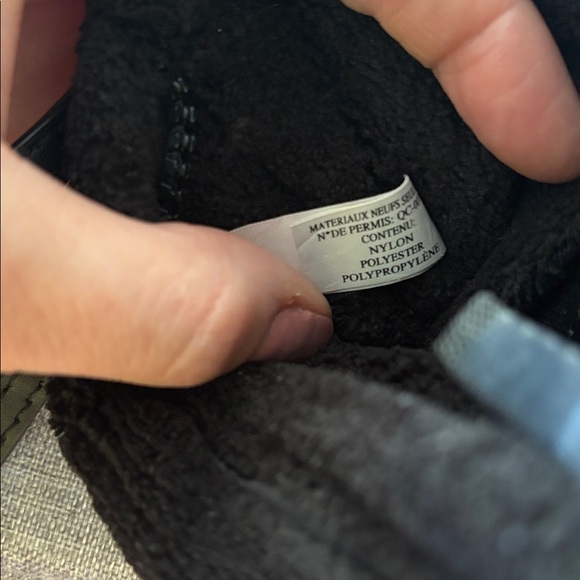 Marc Jacobs Fluffy‎ The Pouch Wristlet Black White Terry - Picture 14 of 14